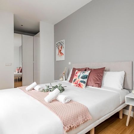 Charming Tirso De Molina III Apartment Madrid Exterior photo